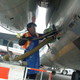 “Repostando” los servicios de un McDonnell Douglas MD-80. Wikimedia Commons